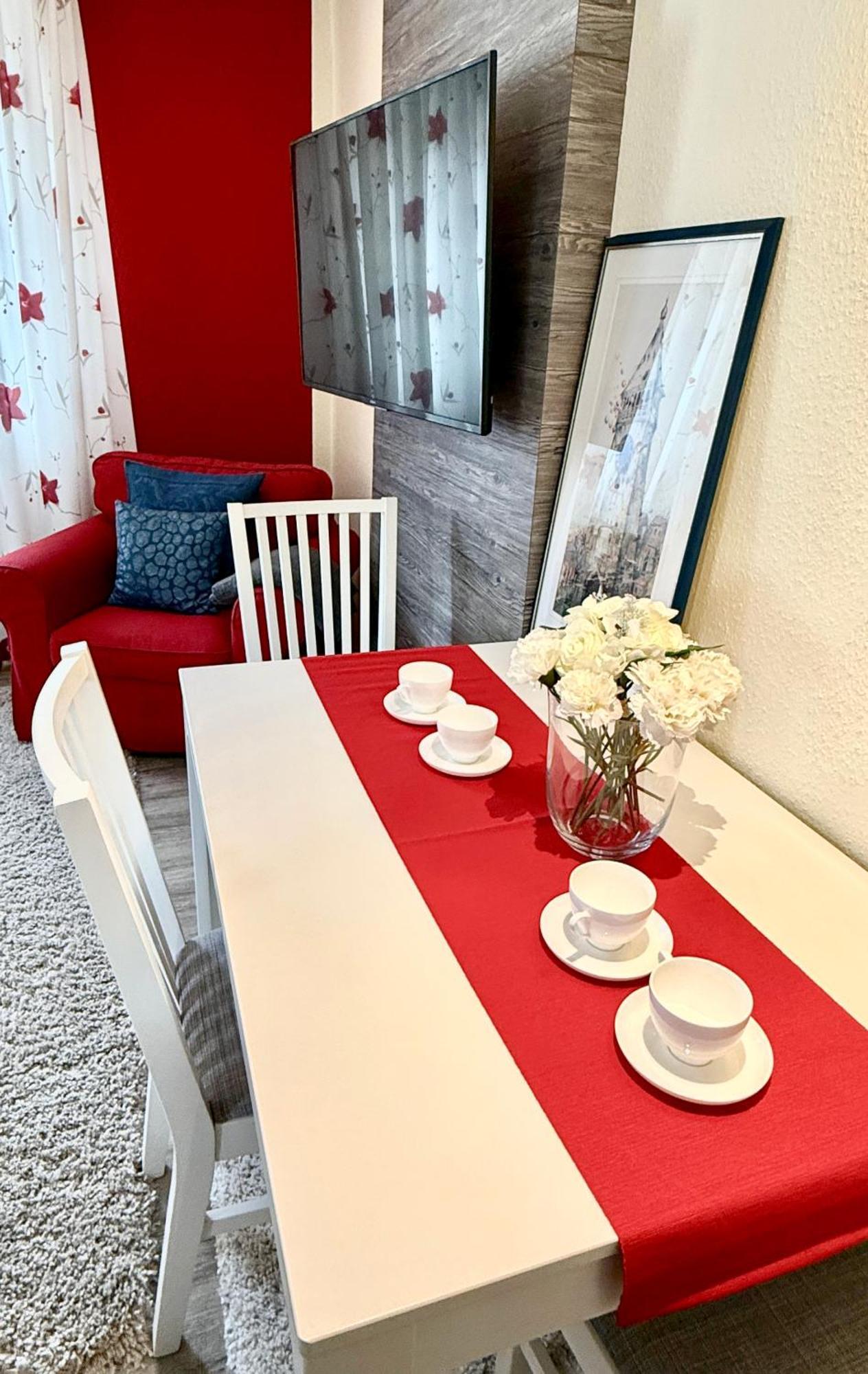 Dompanorama Der Weisse Pfau Apartment Fuer 2-4Pers Speyer Kültér fotó