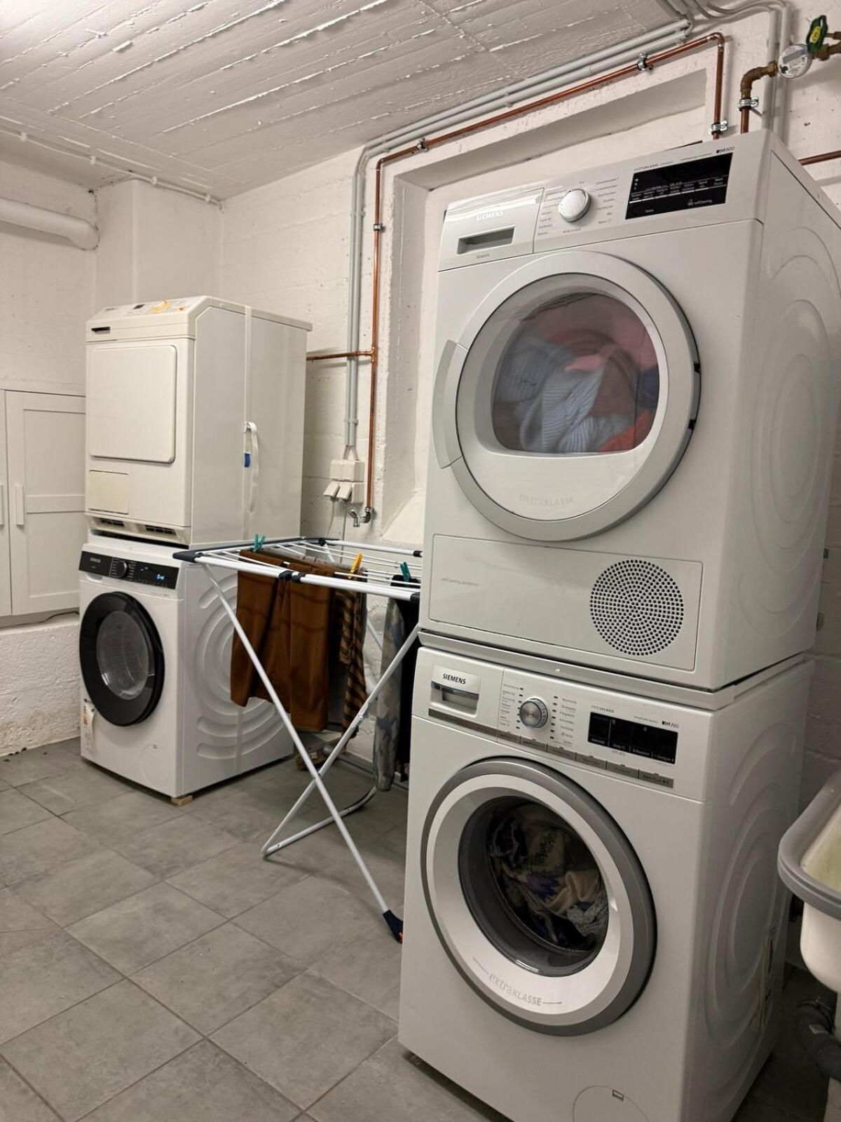 Dompanorama Der Weisse Pfau Apartment Fuer 2-4Pers Speyer Kültér fotó